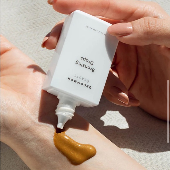 Uncommon James Bronzing Drops - Picture 3 of 7